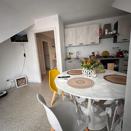 Ariel's House Apartman